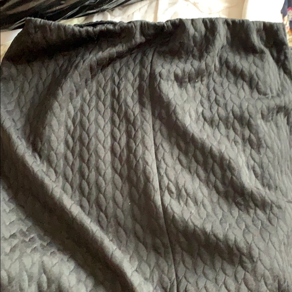 Black midi skirt